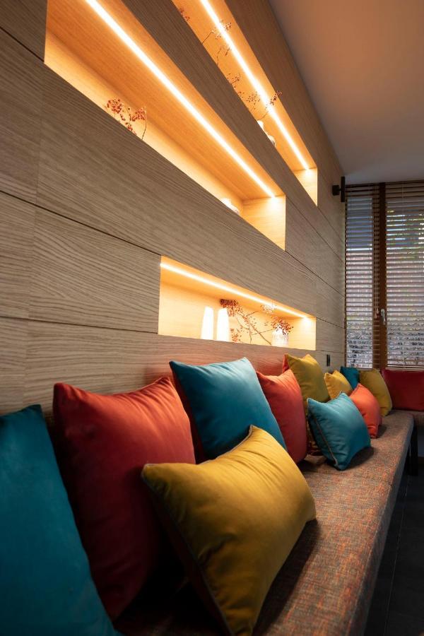 B-Lodge Boutique Hotel Louvain-la-Neuve Exterior photo